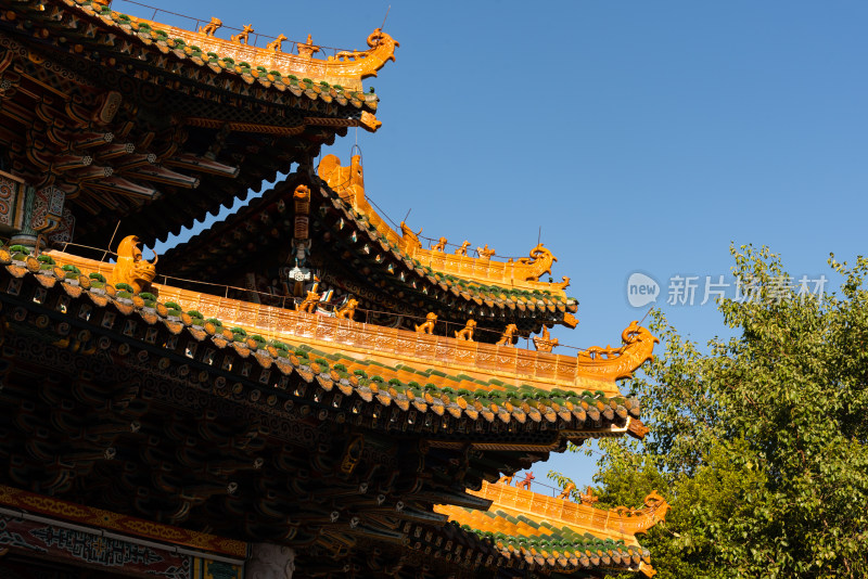 中式建筑飞檐斗拱
