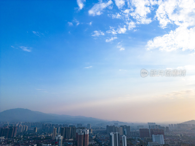 城市夕阳晚霞日落航拍摄影图