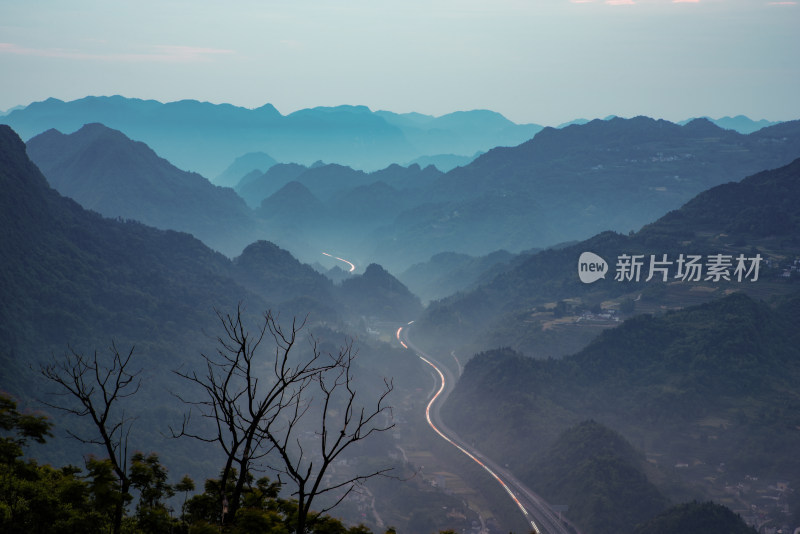 山间公路