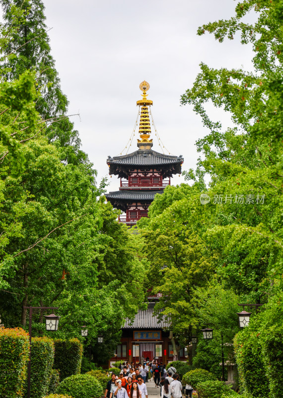 苏州姑苏枫桥景区寒山寺