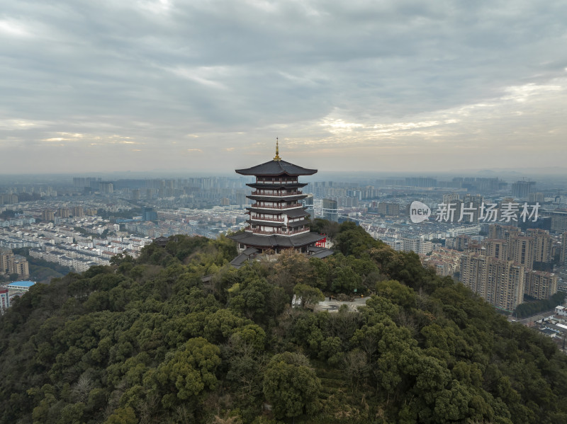 浙江台州椒江白云阁白云山中式古建筑航拍