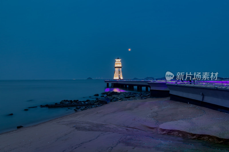 珠海市情侣路爱情灯塔夜景