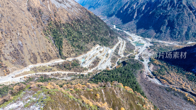 前往川西阿坝理小路自驾游玩