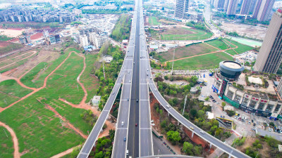 云南昆明城市风光航拍图