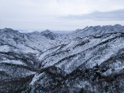 南阳老界岭冬季雪景风光