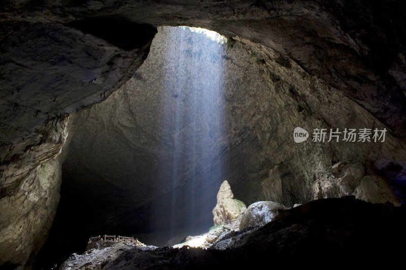 喀斯特溶洞岩溶洞穴风景自然户外