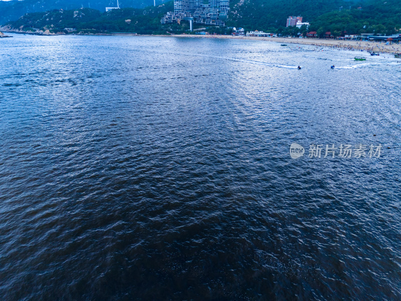 大海海洋沙滩青澳湾海岛航拍图