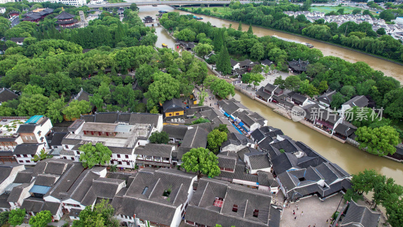 江苏苏州京杭大运河姑苏寒山寺航拍图