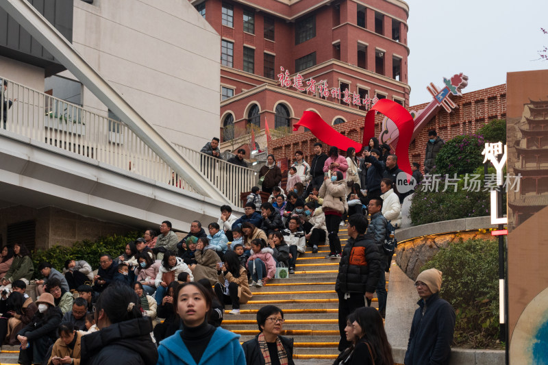 福州新年街道人间烟火气