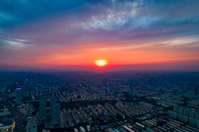 城市日落晚霞夕阳航拍摄影图山东济宁