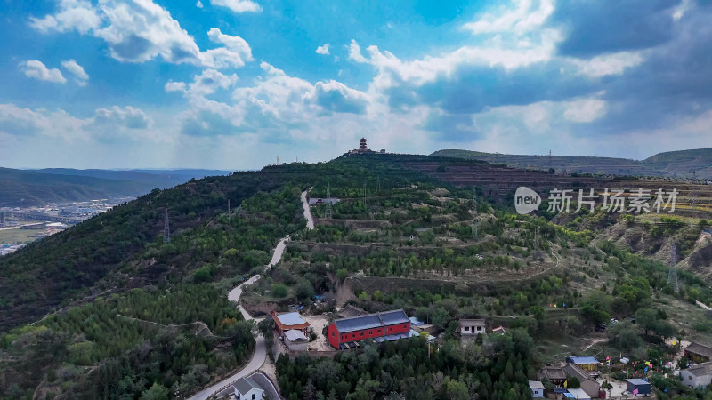 甘肃定西西岩山慧源寺航拍图