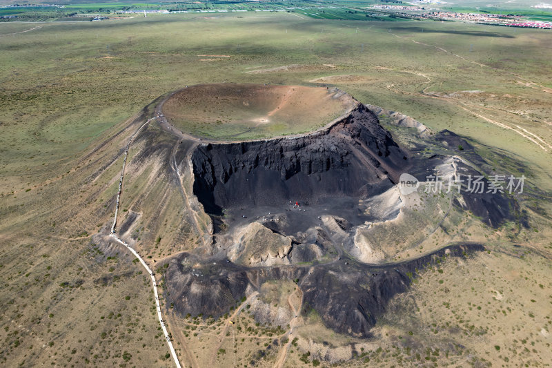 内蒙古乌兰布统乌兰哈达黑色火山群航拍