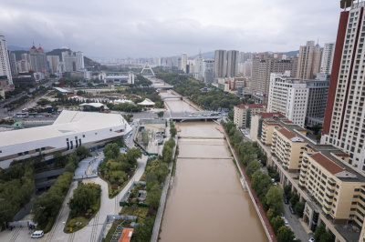 青海西宁市区航拍