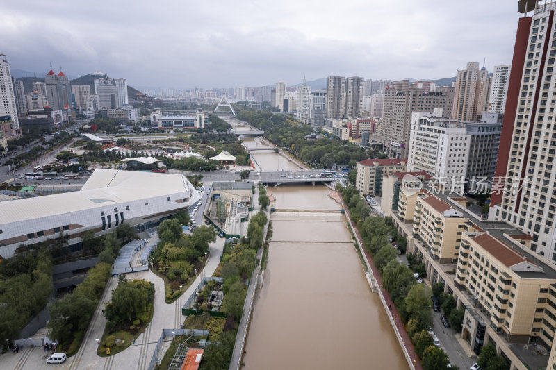 青海西宁市区航拍