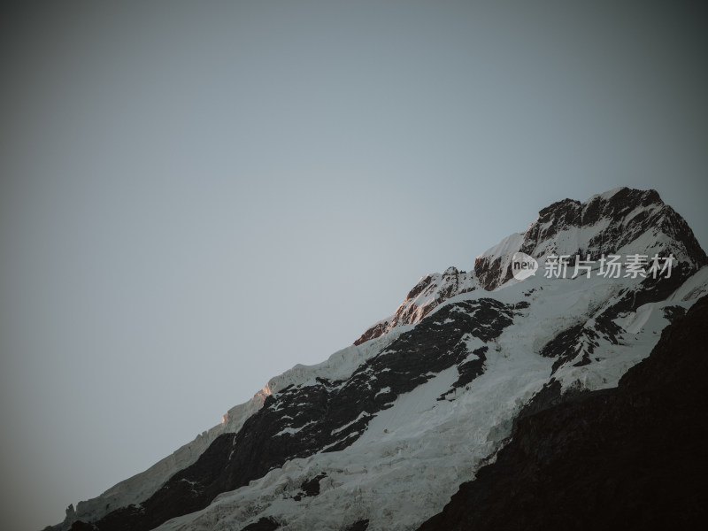 新西兰南阿尔卑斯库克雪山HookerValley步道