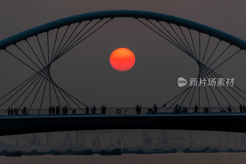 东莞滨海新区湾区之眸