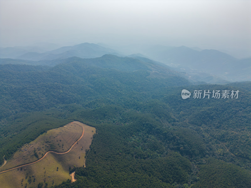 航拍山脉山林