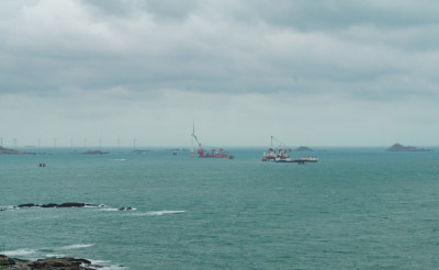 海岛海滩与海上发电场-福建平潭