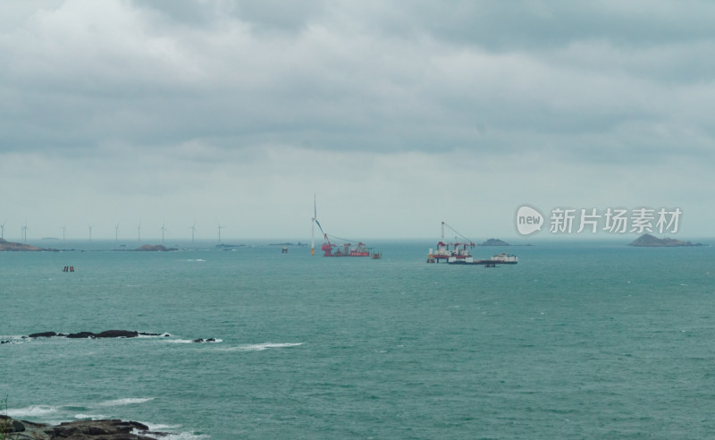 海岛海滩与海上发电场-福建平潭