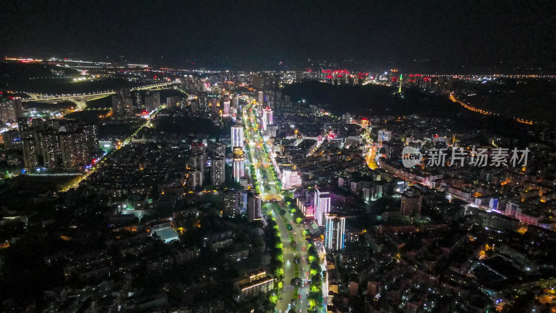 四川泸州城市大道夜景交通航拍图