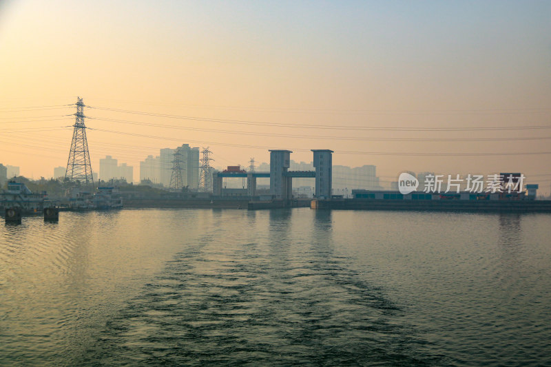 湖北宜昌葛洲坝坝区风光