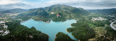 中国广东省珠海市斗门区斗门镇黄杨山金台寺