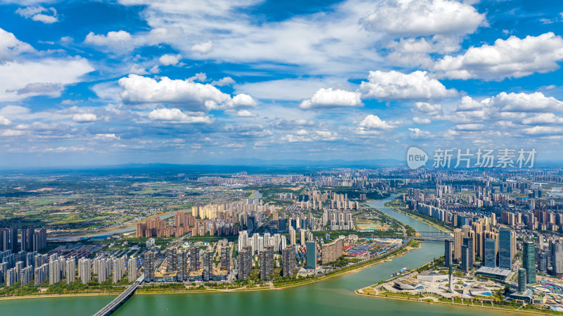 湖南长沙浏阳河入江口城市风光