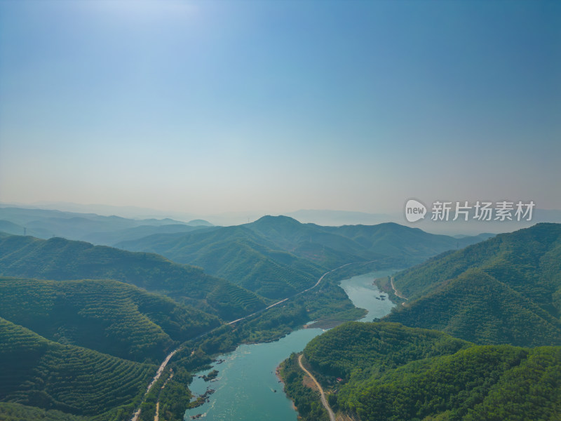 航拍澜沧江水域山水风光