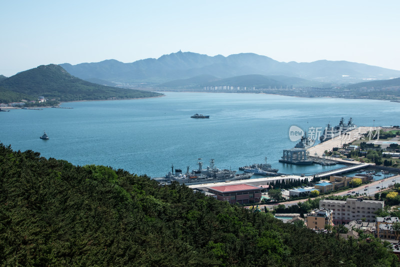 大连旅顺白玉山景区山顶眺望旅顺港风光