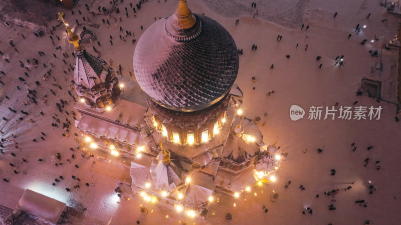 下雪的哈尔滨圣索菲亚教堂