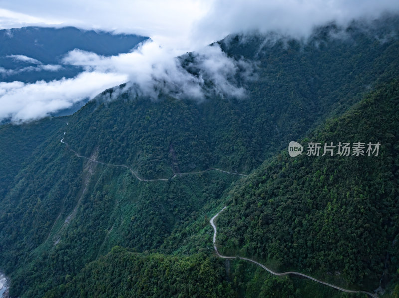 西藏墨脱县雅鲁藏布江高空航拍