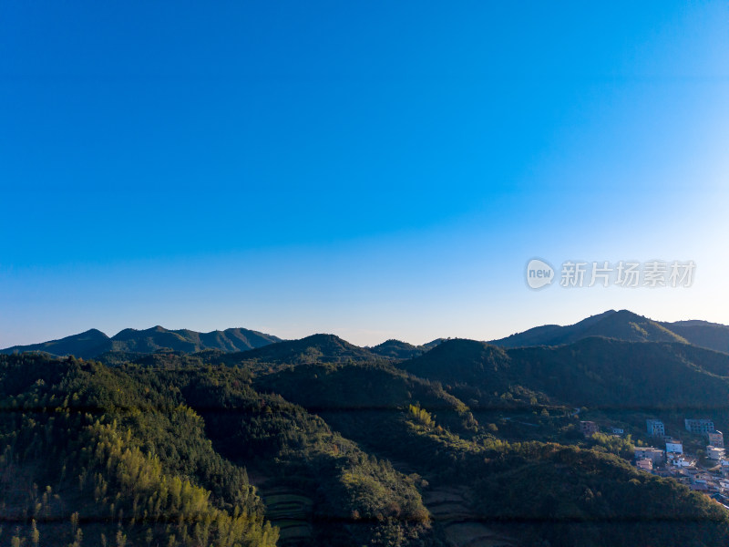 航拍大山乡村公路农田