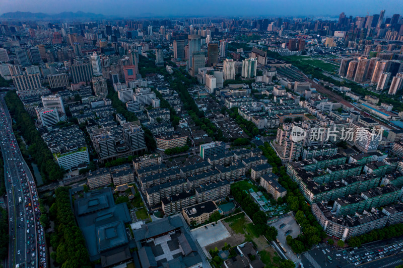 杭州西湖日落晚霞夕阳航拍摄影图