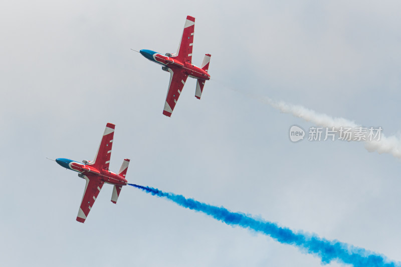 长春航空展 红鹰飞行表演队飞行特技表演