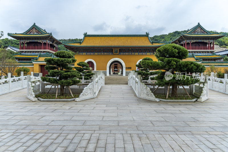 浙江舟山普陀山宝陀讲寺风光