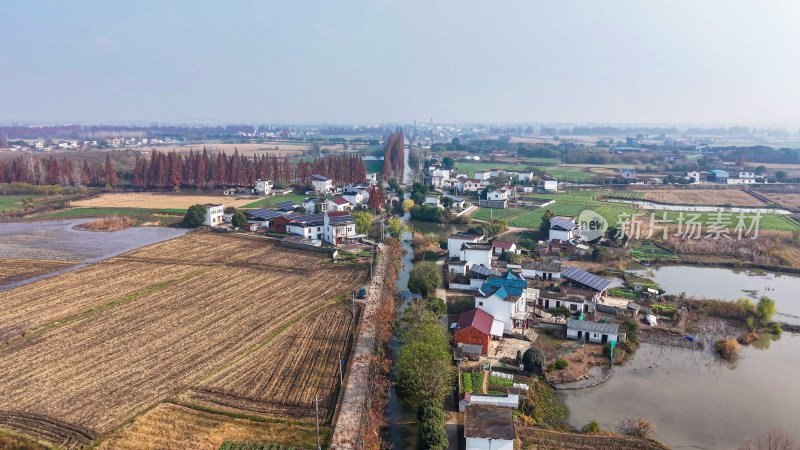 乡村田野航拍全景