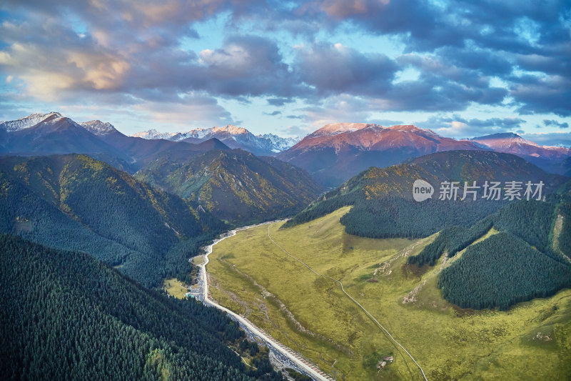 甘肃武威天柱县冰沟河景区