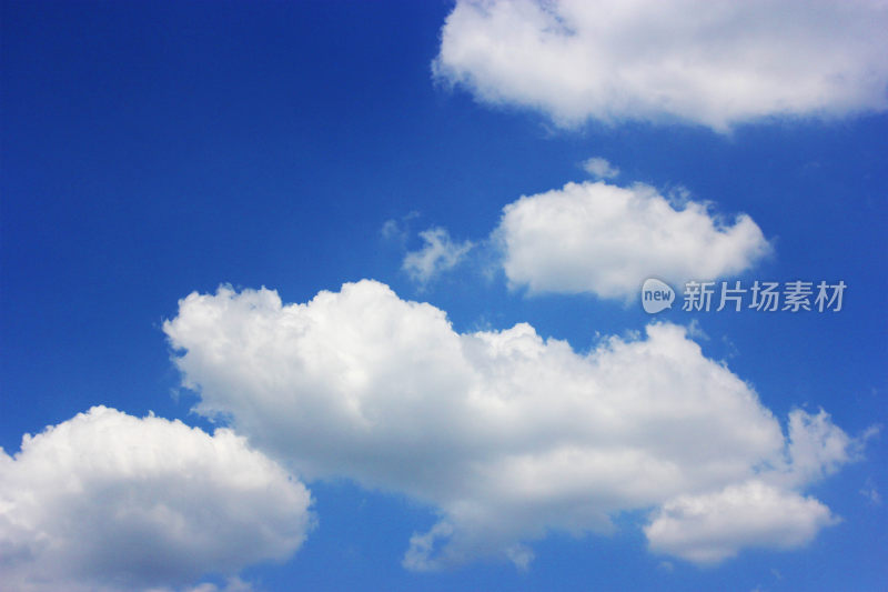 蓝天白云云团