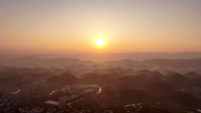 贵阳青岩古镇日出