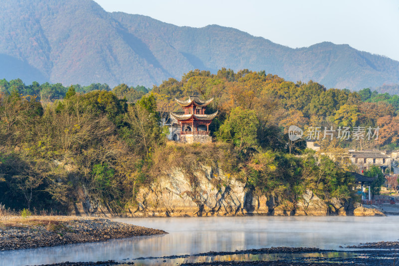 航拍安徽宣城泾县桃花潭风景区