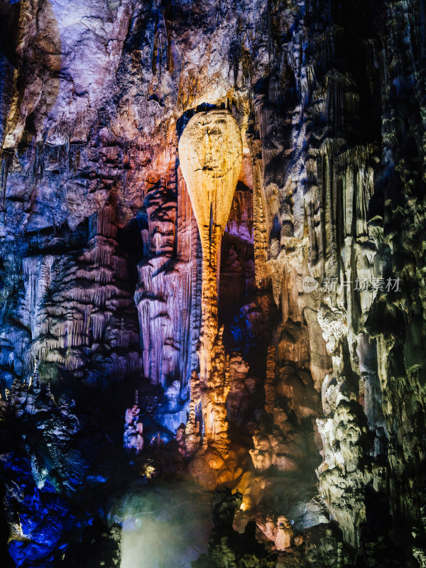 毕节织金洞地质旅游风景区