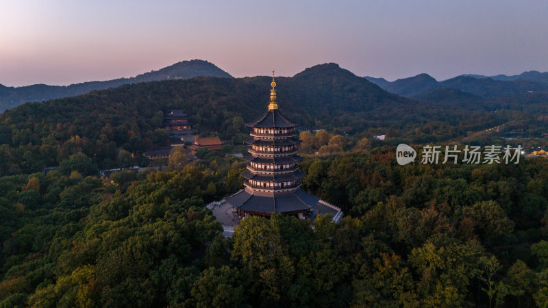 杭州西湖雷峰塔景区