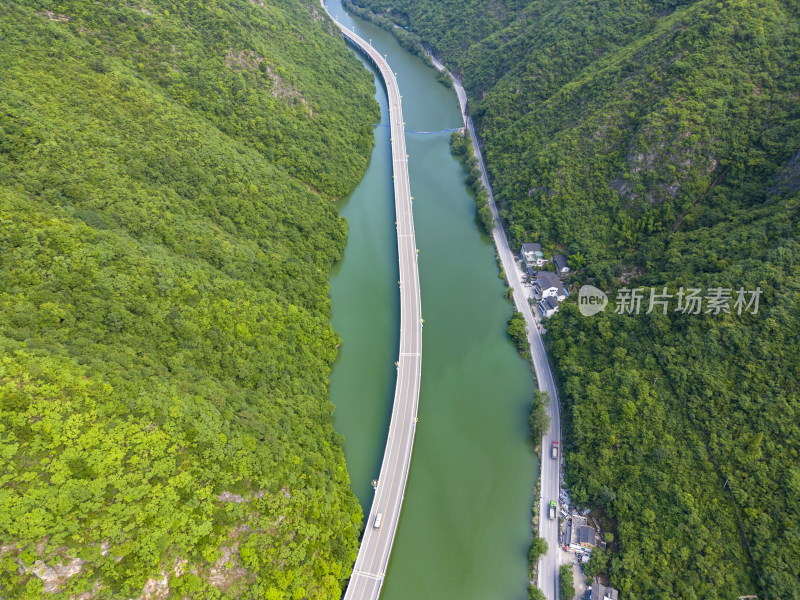 中国最美水上公路