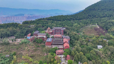 四川达州凤凰山西圣寺航拍图