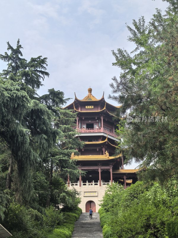 雨花台：古色古香的传统中式塔楼建筑