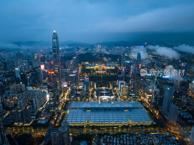 深圳福田CBD大湾区平安大厦夜景蓝调航拍