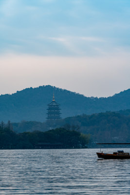 杭州西湖曲院风荷苏堤白堤雷峰塔景点景观