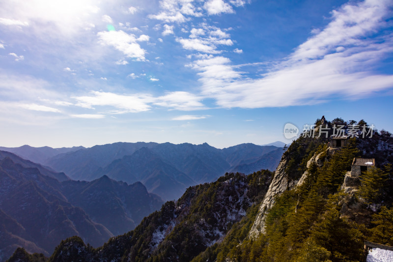 高山之巅