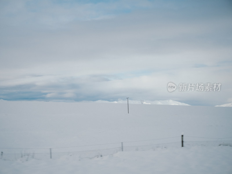 蒂卡波湖农场雪景