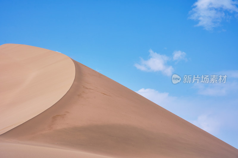 甘肃敦煌鸣沙山